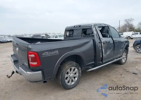 2022 Ram 2500 Laramie 4X4 6'4 Box z USA, uszkodzony, nr VIN 3C6UR5FL0NG280552